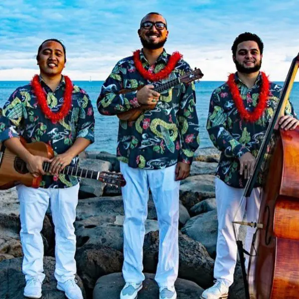 Enjoy the traditional music at Hilton Hawaiian Village Waikiki Beach Resort