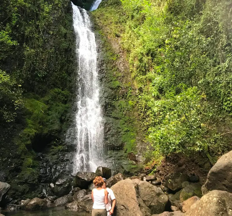 A beautiful waterfall in Oahu perfect for a peaceful summer getaway