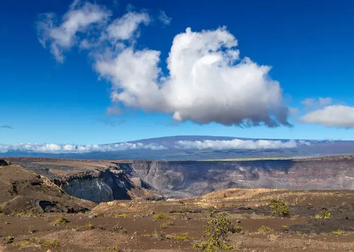 A bright sunny day at Hawai‘i Volcanoes National Park
