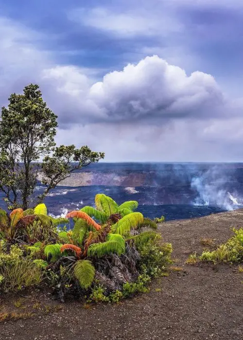 Active Volcanoes At Hawaiʻi Volcanoes National Park
