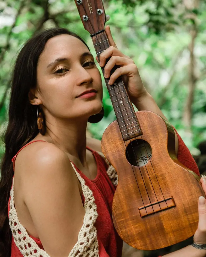Taimane poses with an ukulele during her tour in Grass Valley in 2022