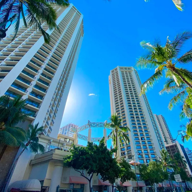 Enhance your Hawaiian vacation experience with Hyatt Regency Waikiki Beach Resort & Spa