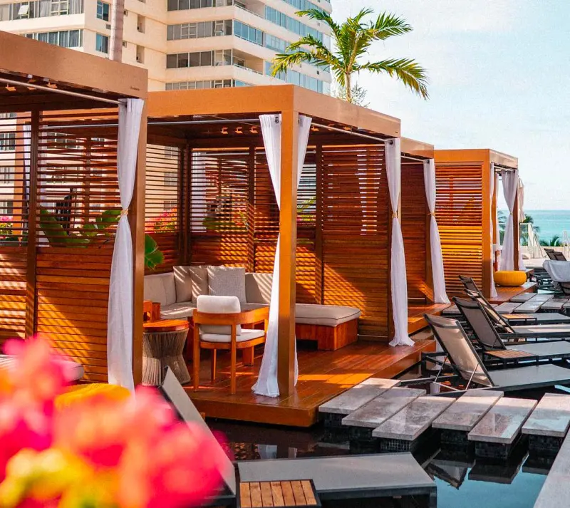 Escape summer and cool off at the gorgeous private cabanas at Alohilani Resort Waikiki Beach